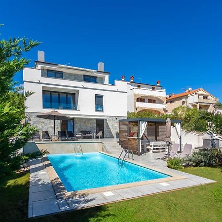 Sun & Sea Villa Kornić Exteriör bild
