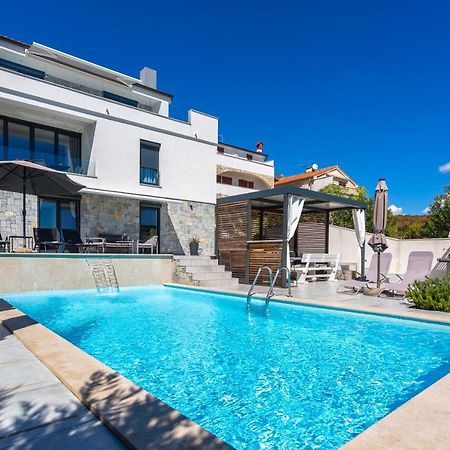 Sun & Sea Villa Kornić Exteriör bild