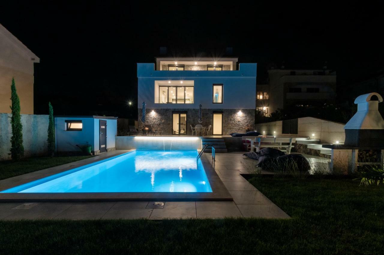 Sun & Sea Villa Kornić Exteriör bild